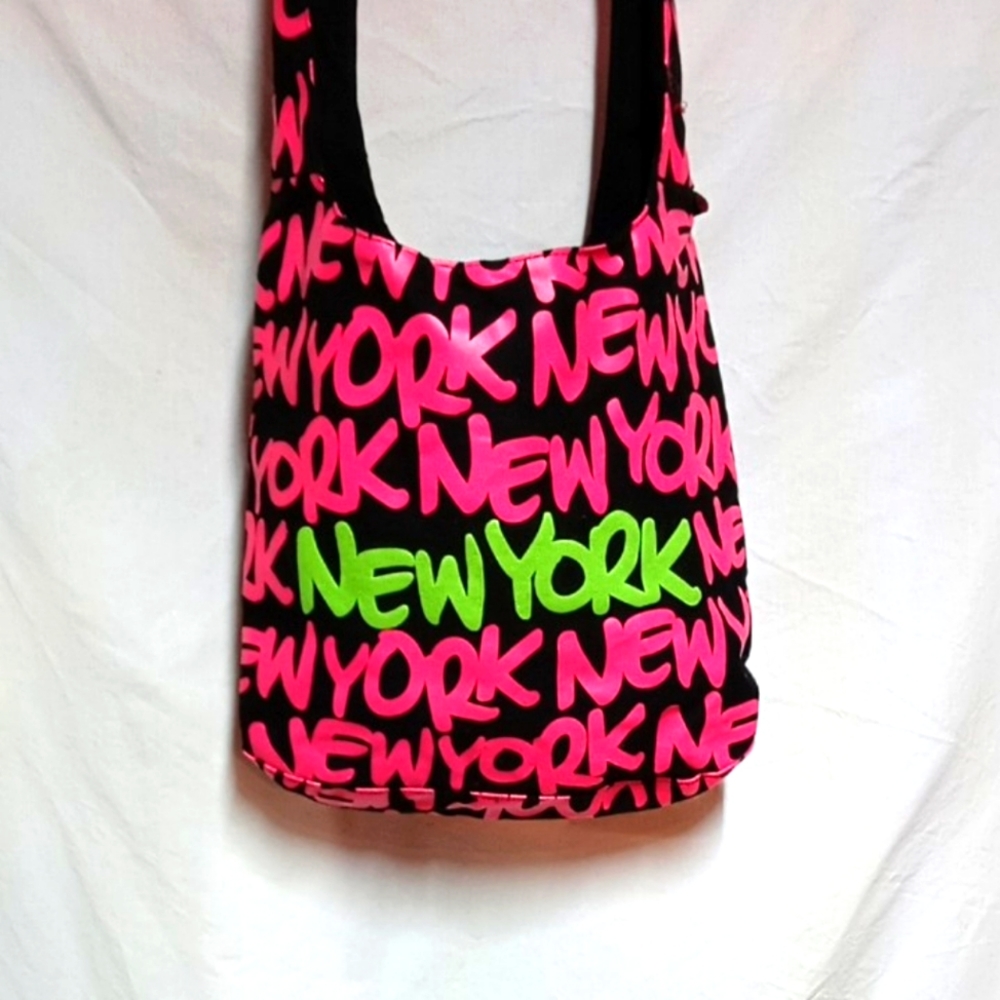 Robin Ruth Tote - Picture 2 of 7